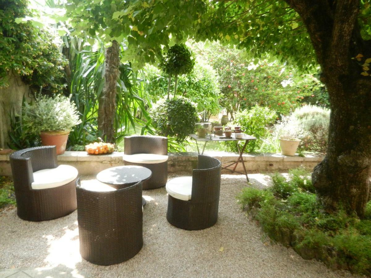 Les Passiflores Grasse Exterior photo